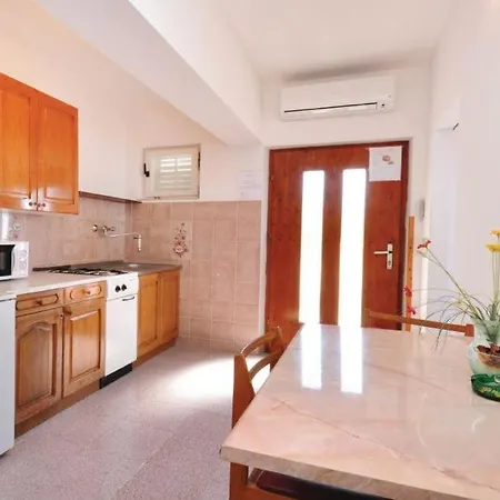 Coko Appartement Omiš